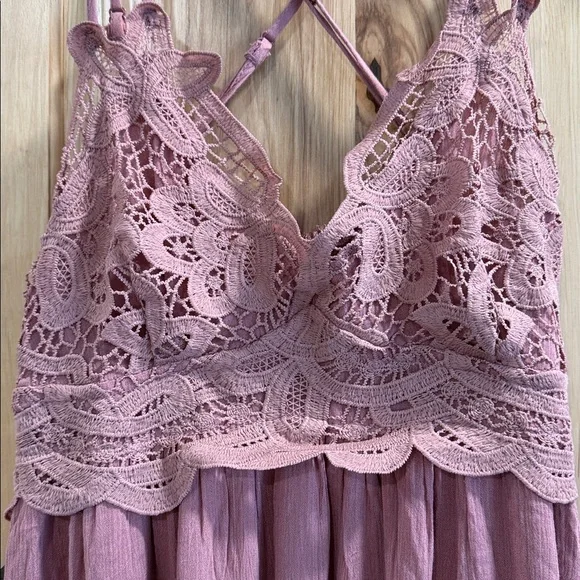 NWT Listicle Dusty Rose Ruffle Lace Victorian Inspired Feminine Maxi Dress Sz L - Picture 6 of 13